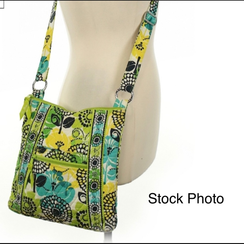 Vera Bradley Green Zippered Crossbody Bag NWOT